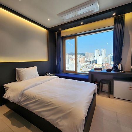 Gold Stone Hotel Busan Exterior photo